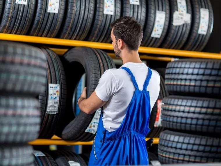 Göztepe Oto Lastikçi